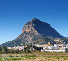 views on the mountain Montgó