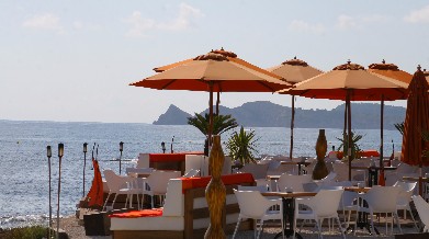 Bar à la plage à Javea