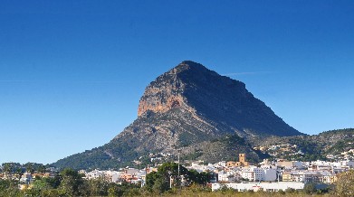 Javea en de berg Montgo